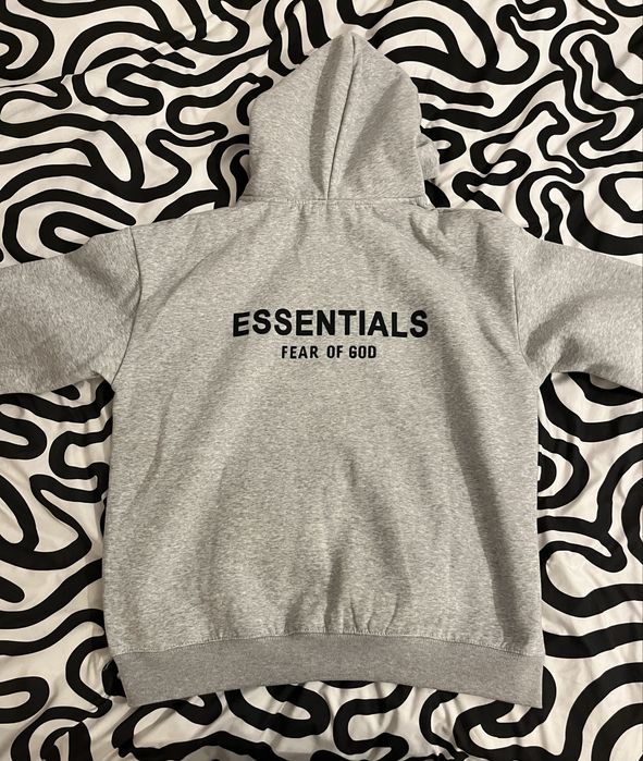 Szara bluza essentials