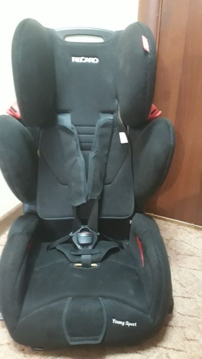 Автокрісло дитяче