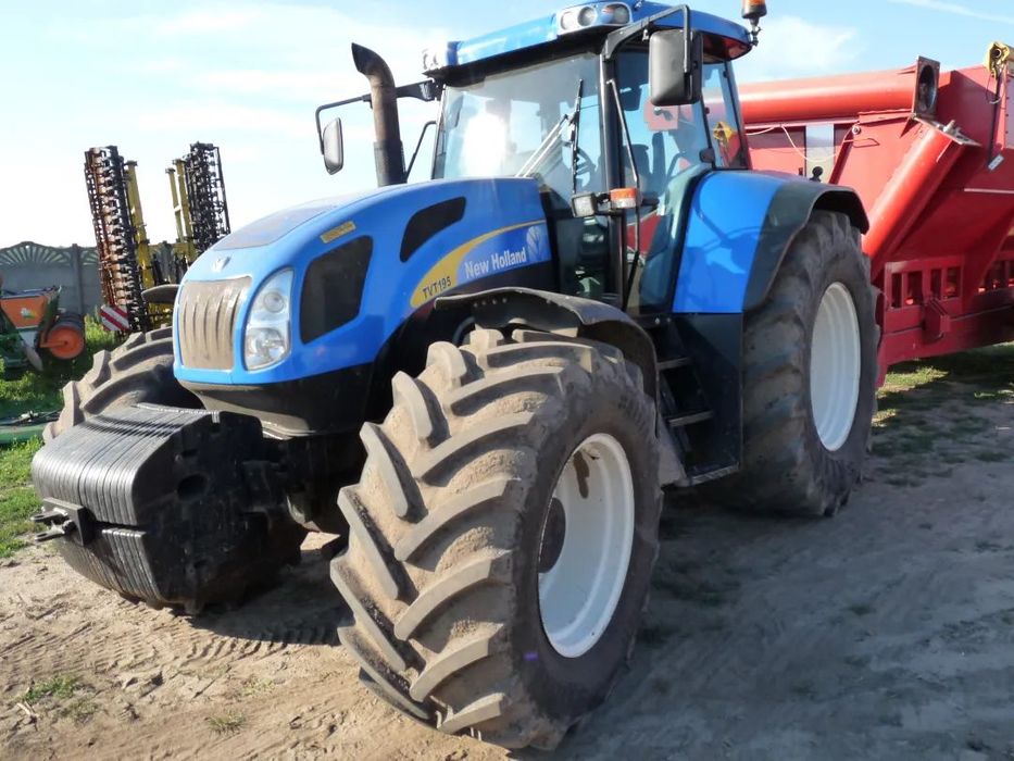New Holland TVT 195  ciągnik rolniczy New holland tvt t