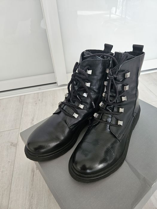 Ботинки кожные Marco Tozzi