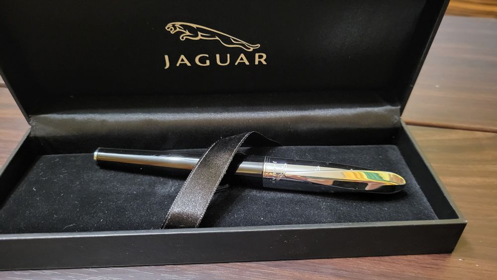 Кулькова ручка Jaguar орігінальна