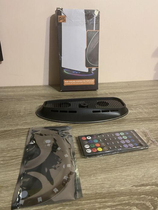 RGB підставка з охолодженням для PS5 / PS5 Slim + Пульт