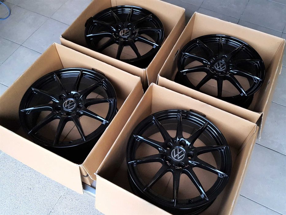 Alufelgi 17 5x112 VW Golf Passat Touran Jetta Caddy T-Roc Czarne 256#