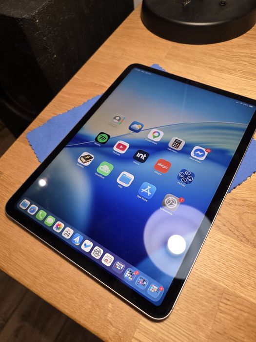 iPad Pro 11” M2 / 5G sim / 128 GB + Magic Keyboard | Stan idealny