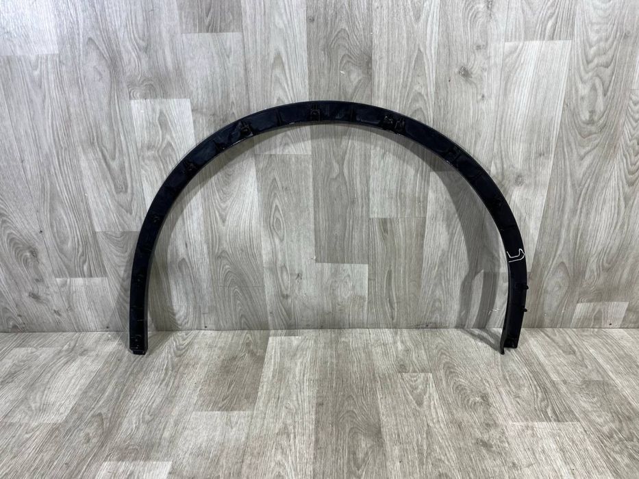 Расширитель арки Крыло Tesla Model Y \\ Молдинг передний левый