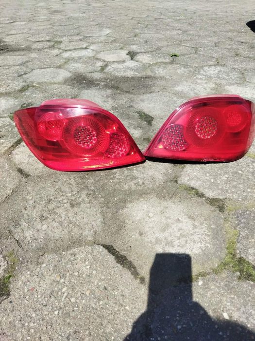 Sprzedam lampy do auta