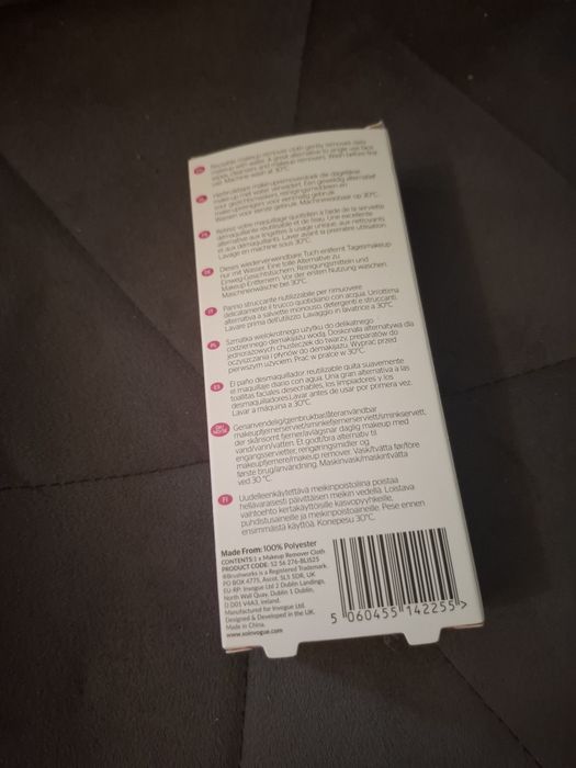 Brush works reusable makeup remover cloth