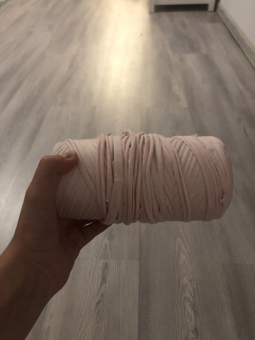 Sprzedam różową włóczke