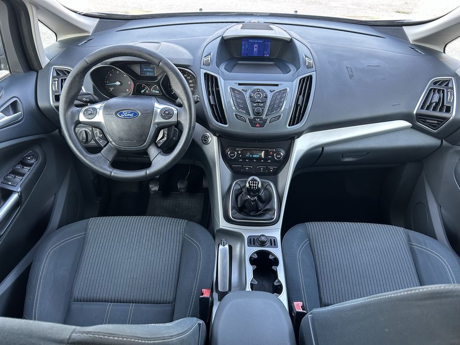 Ford Grand C-Max — fotografia 6