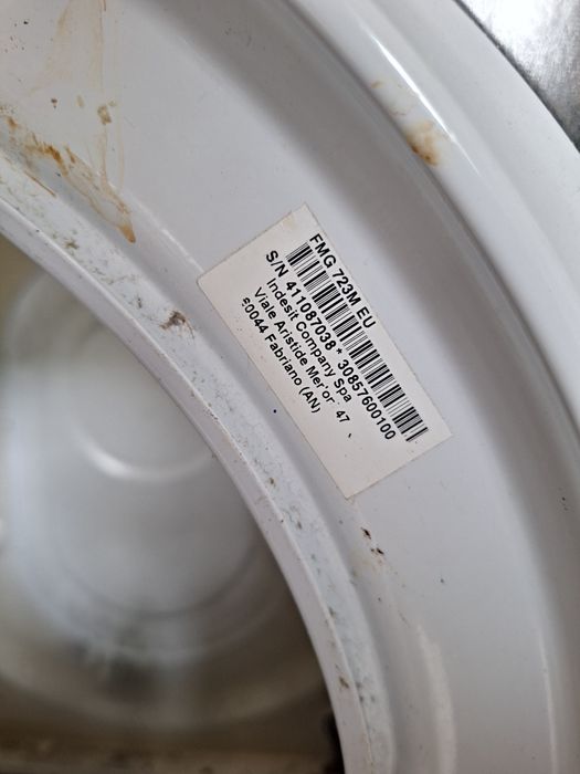 Maquina lavar roupa ariston