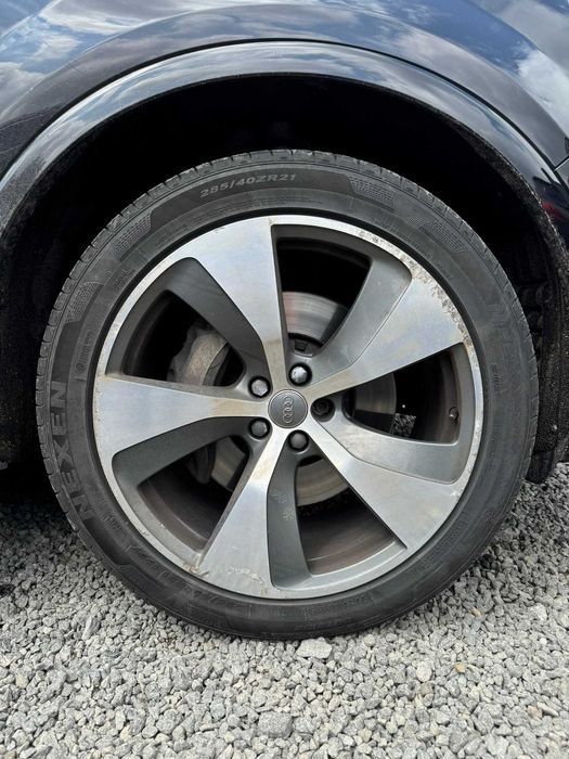 Диски з гумою колеса R21 5x112 9.5J ET31 Audi Q7 S-line SQ7