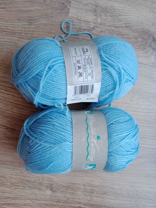 niebieska motek 100 gr akryl wełna włóczka