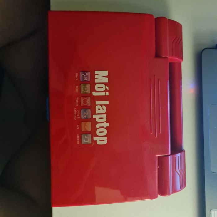 Laptop edukacyjny dla dziecka- gra, wydaje dzwieki, melodie