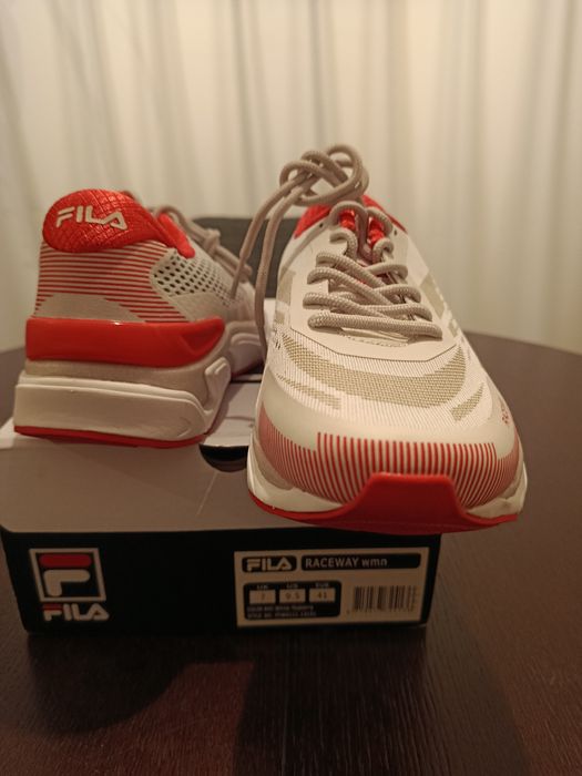FILA Raceway Energized rozmiar 41, długość wkładki25.7cm