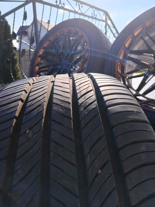 Диски R20 ,5/108 з шинами 2024 года