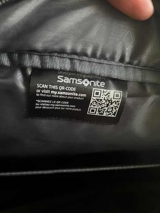 сумка для подорожей та ноутбука 15,6 Samsonite чорна 30\42см