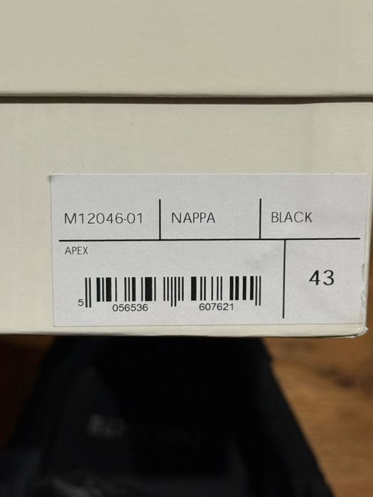 Buty Represent 43