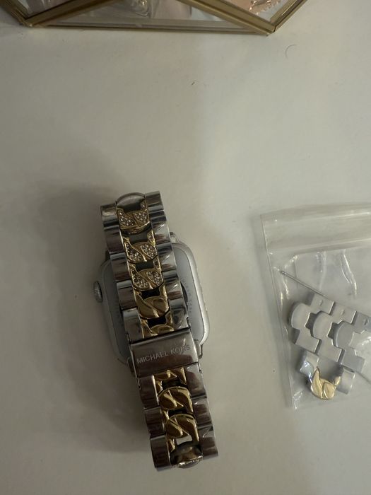 Apple Watch series 6