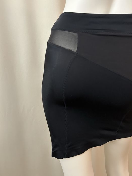 H&M bielizna wyszczuplajaca spodnica
