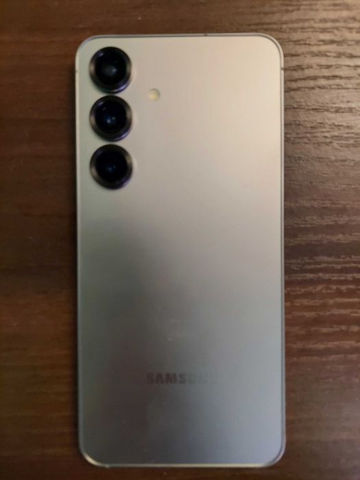 Samsung Galaxy S25 12/256GB Silver Shadow (SM-S931B/DS)