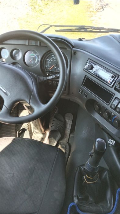 Продам автомобіль даф 95
