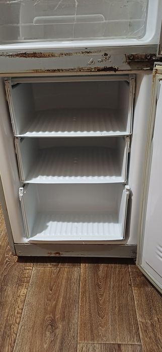 Продам холодильник  Samsung