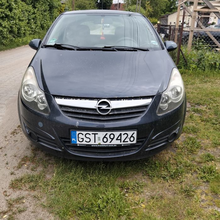 Opel corsa 1.0 klima sprawny łańcuch rozrządu mały przebieg 12lat właściciel