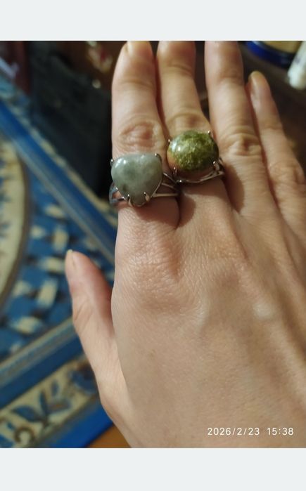 Кольца с натуральными камнями