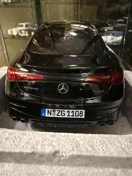 Mercedes cle 53 amg 1:18