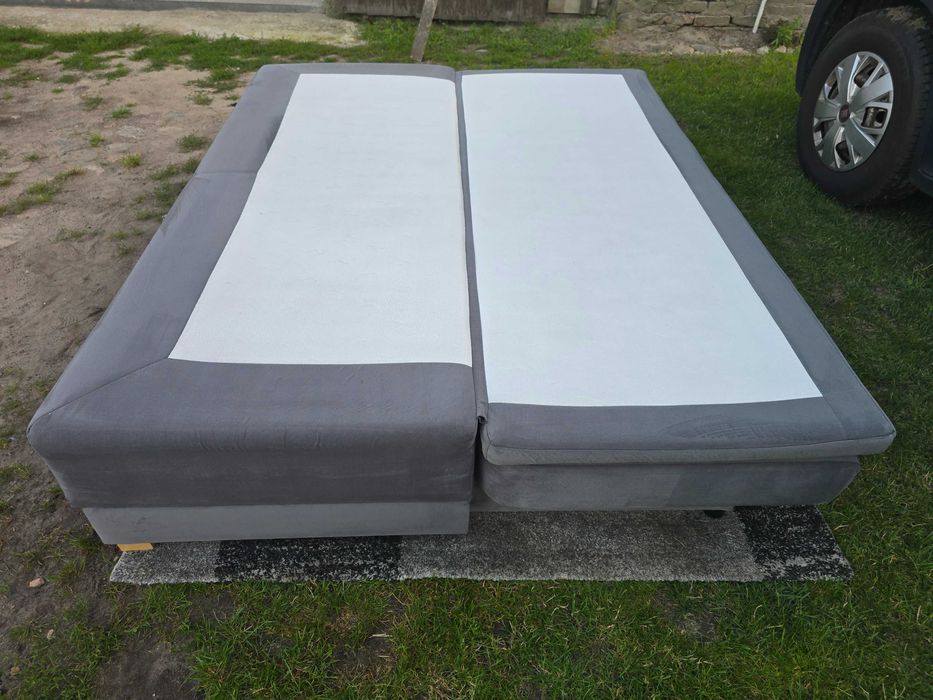 Sofa z funkcją spania i pojemnikiem na pościel
