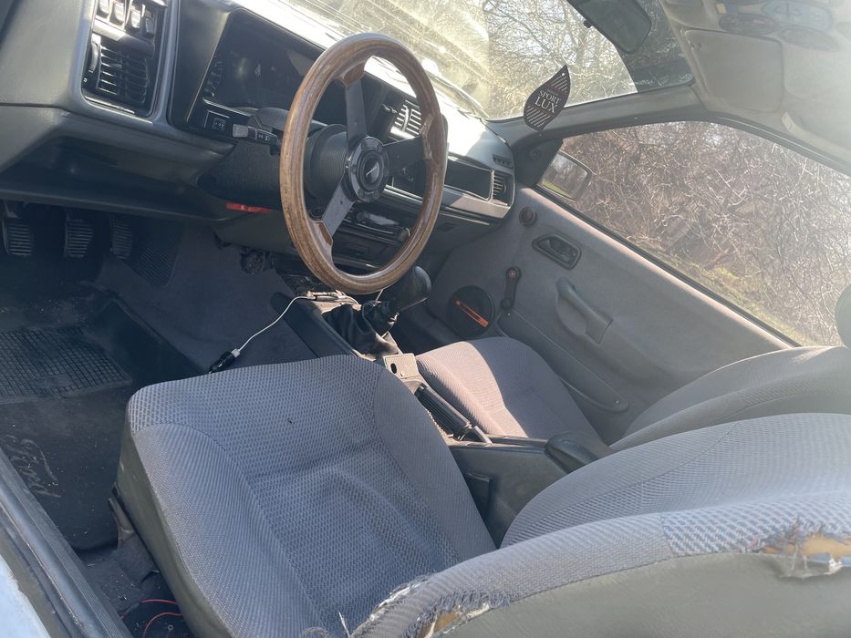 Продам Форд Сієрра 1.6