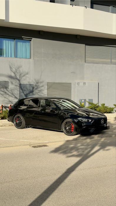 Mercedes Benz CLA 45S Amg 421cv de 2023 otimo estado