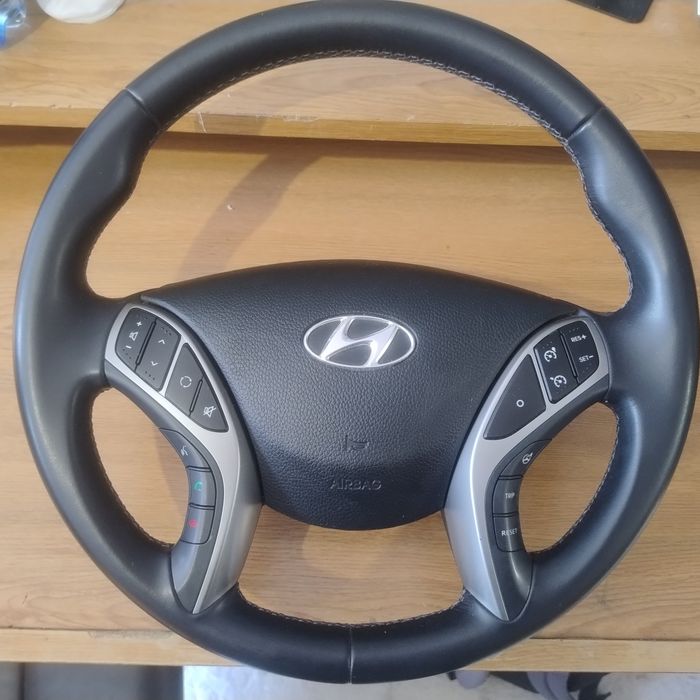 Kierownica do Hyundai i30 pl lift 15-kombi.
