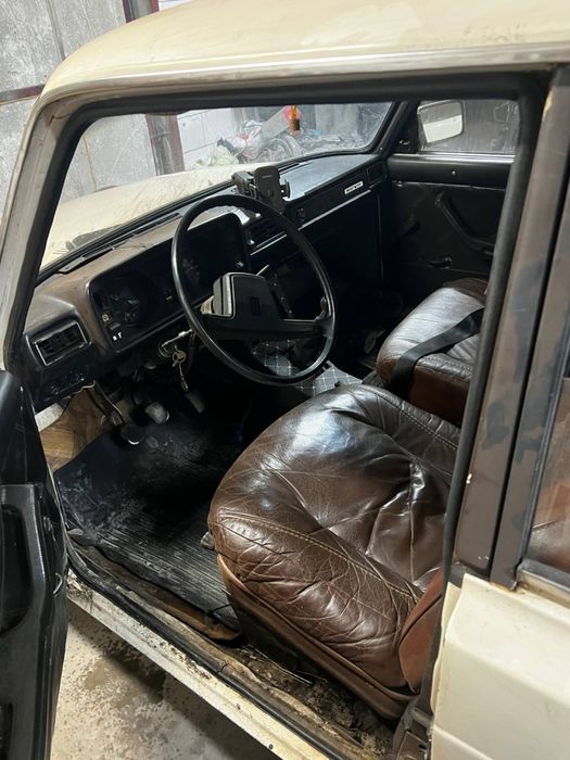 авто на ходу кого зацікавило пишіть