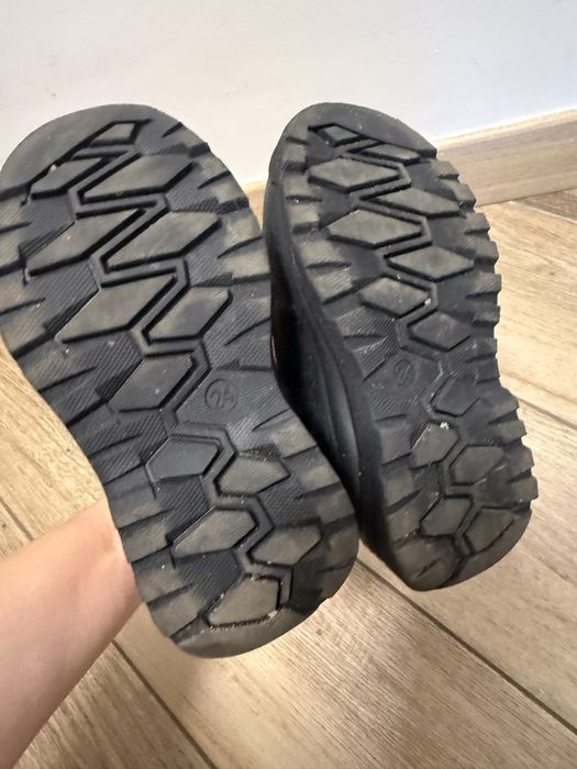 Зимове взуття apawwa 24 р