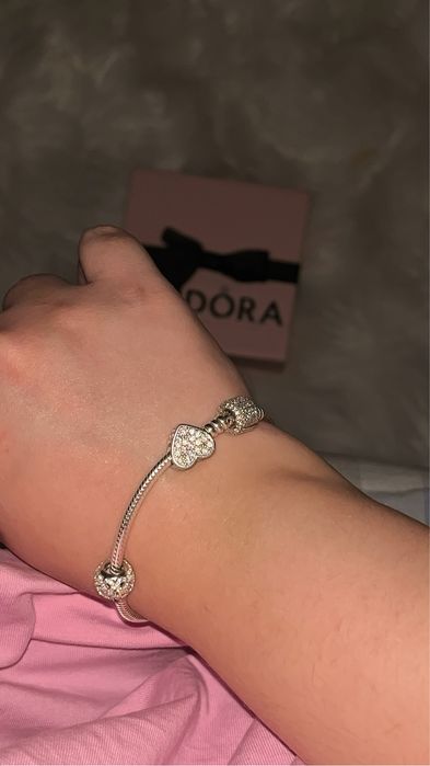 Браслет PANDORA. Оригінал, з двома намистинами