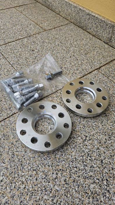 Alargadores 5x100 e 5x112