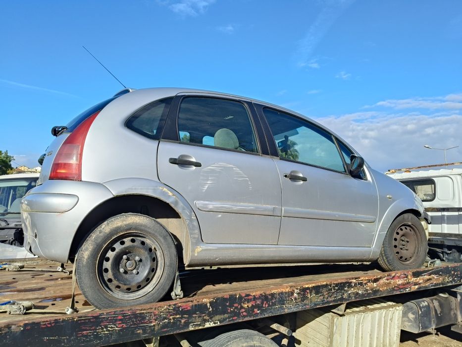 Citroen C3 ano 2002 só peças