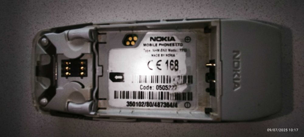 Nokia 3310 cinzento usado com Carregador