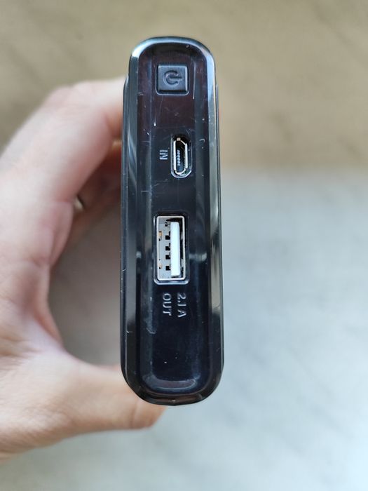 ADATA Power Bank APV150 czarny 10000 mAh