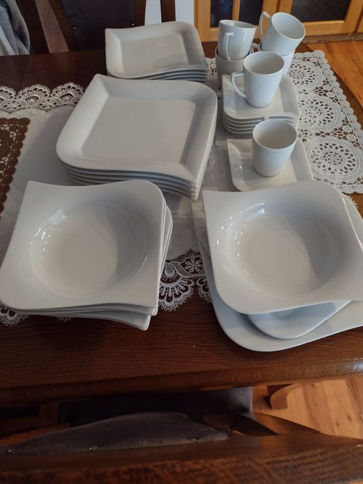 Zestaw 6 osbowy obiadowo kawowy