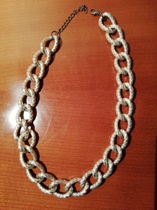 Bijuteria - fios e pulseiras