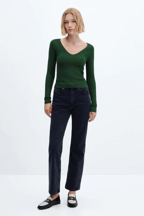Sweter zielony dekolt w serek Mango M