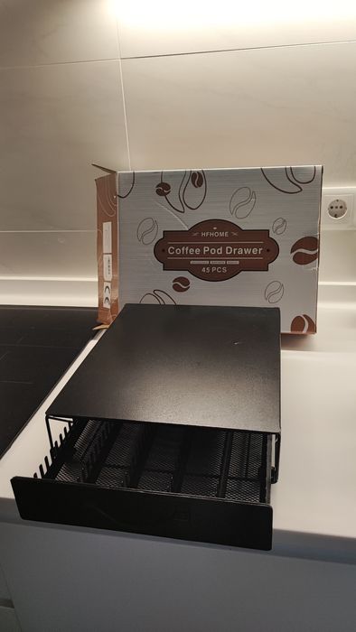 Nespresso Vertuo Plus (com caixa) + gaveta para cápsulas