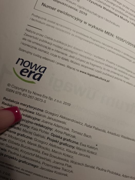 Podręcznik wos w centrum uwagi 1 rozszerzenie