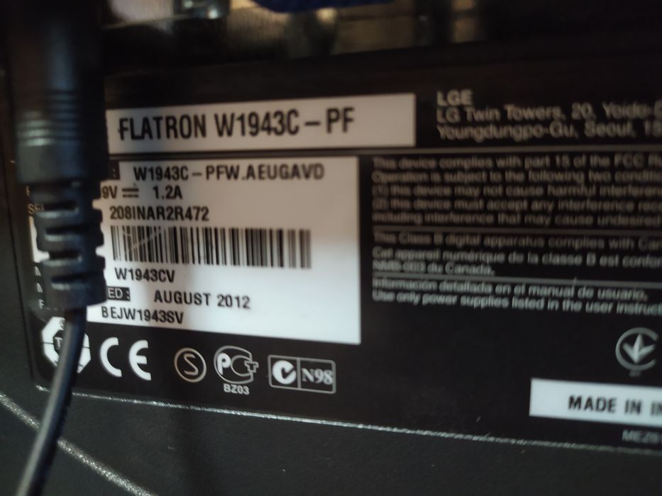 Монітор LG W1943C