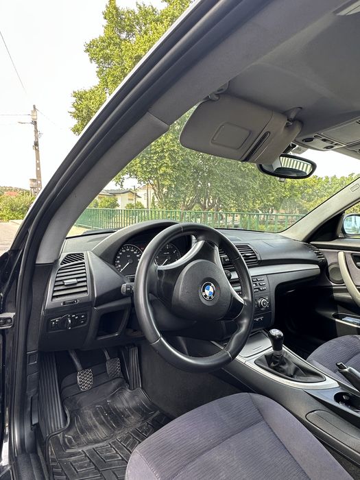BMW 118 — fotografia 7