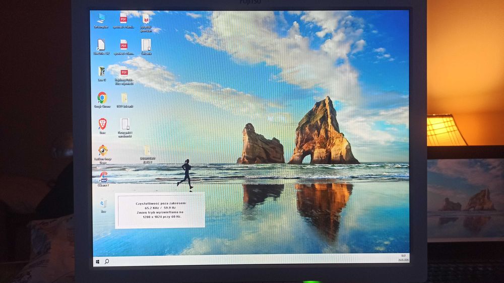 Monitor Fujitsu 19", DY19-7. Dobra cena!