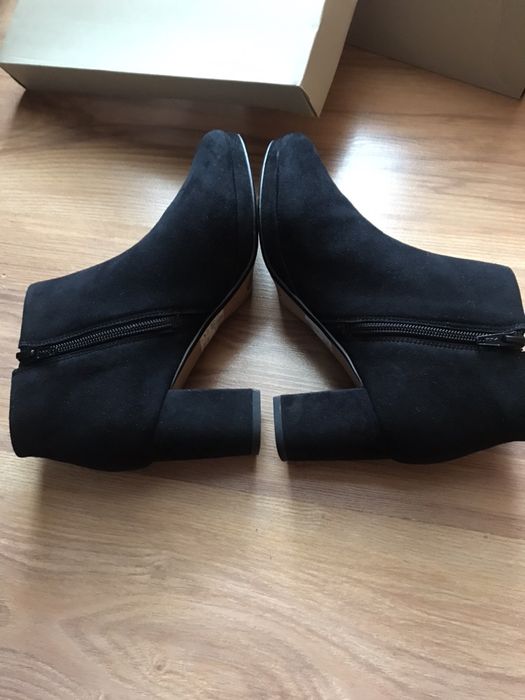 Ботильйони ботинки жіночі Clarks  kelda nights/ натурал. замша (36)