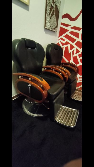 2 Cadeiras de barbeiro